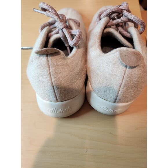 Allbirds Women’s Wool Runners, Beige, Size 7, Sustainable Comfort, oatmeal color - Picture 2 of 5